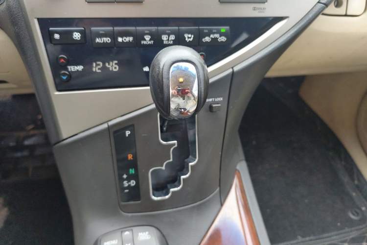 Used Lexus RX Classic 2012 270 Luxury Edition Gear Lever