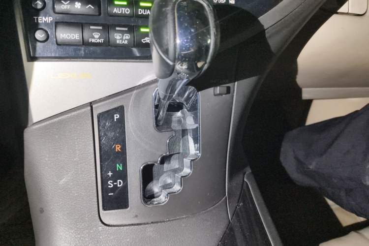 Used Lexus RX Classic 2012 270 Elegant Edition Gear Lever
