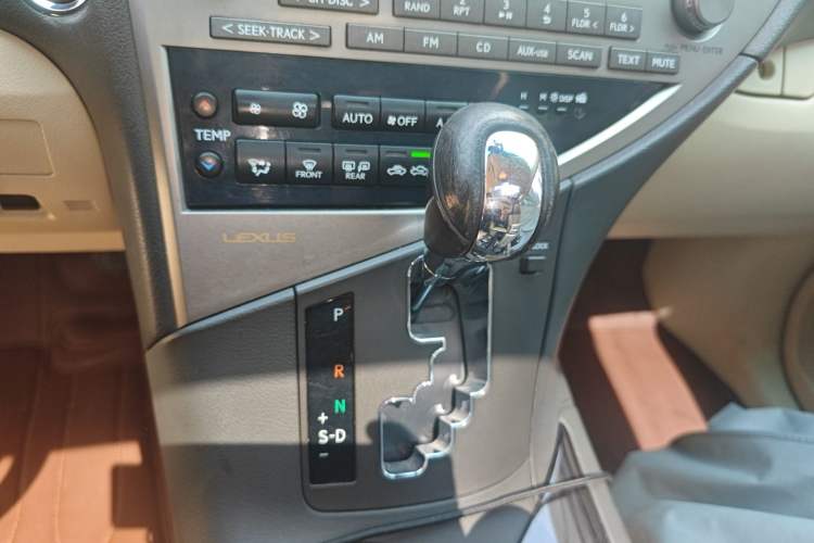 Used Lexus RX Classic 2012 270 Elegant Edition Gear Lever