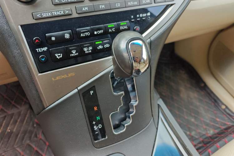 Used Lexus RX Classic 2012 270 Elegant Edition Gear Lever
