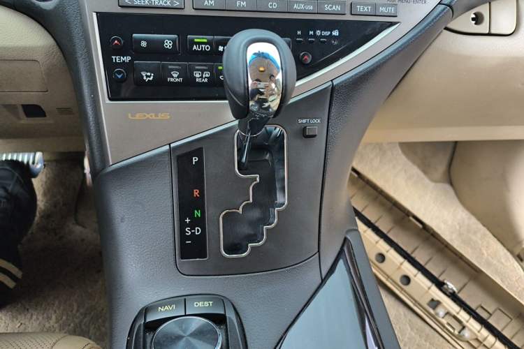 Used Lexus RX Classic 2012 270 Elegant Edition Gear Lever