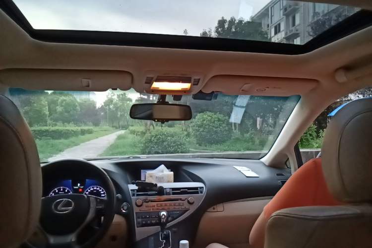 Used Lexus RX Classic 2012 270 Elegant Edition Headliner