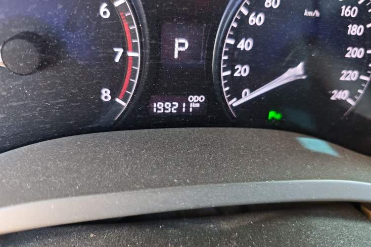 Used Lexus RX Classic 2012 270 Elegant Edition Odometer Close Up