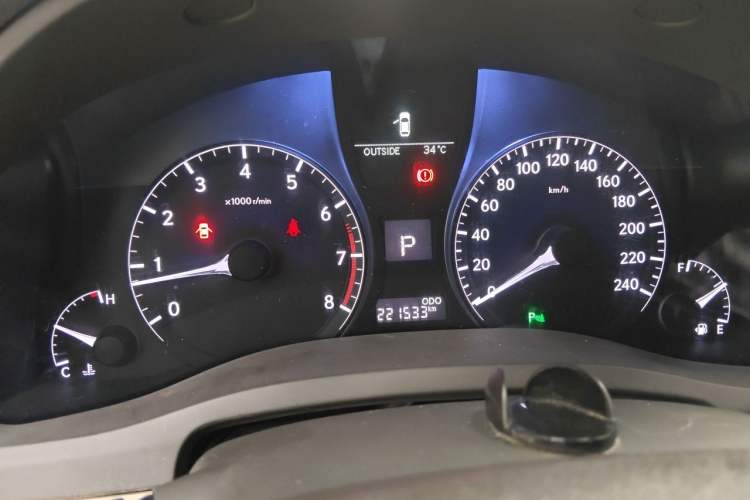 Used Lexus RX Classic 2012 350 Elegant Edition Odometer Close Up