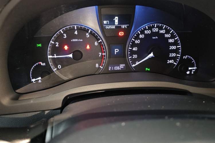 Used Lexus RX Classic 2012 270 Luxury Edition Odometer Close Up