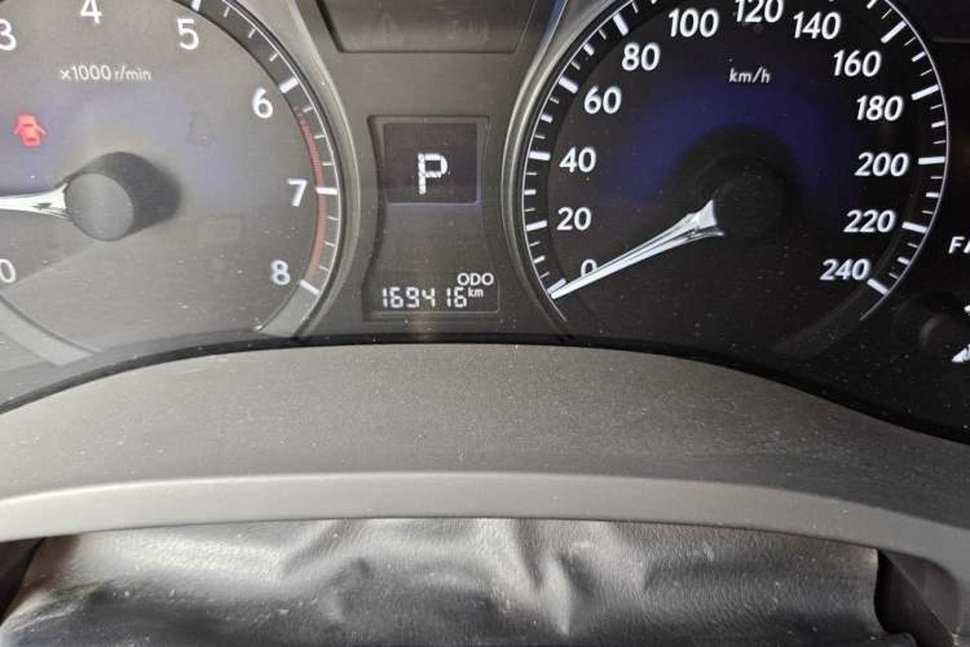 Used Lexus RX Classic 2012 270 Elegant Edition Odometer Close Up