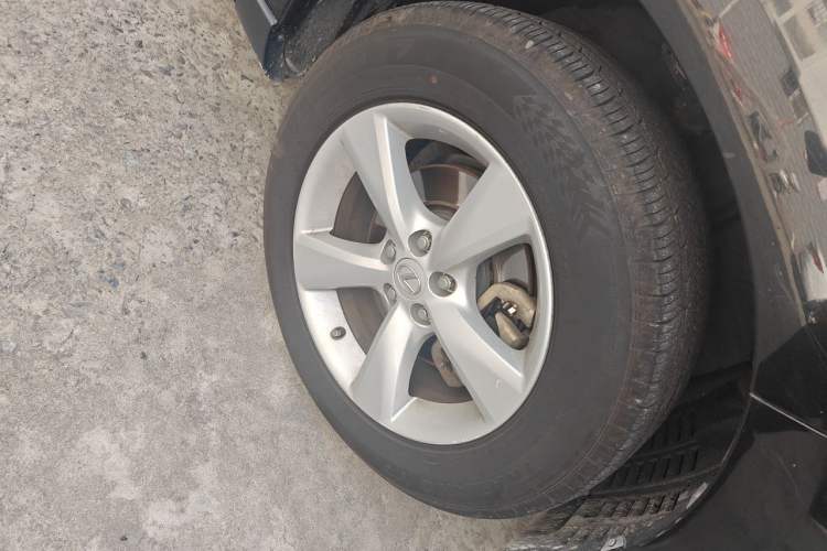 Used Lexus RX Classic 2012 270 Elegant Edition Right Front Wheel Hub