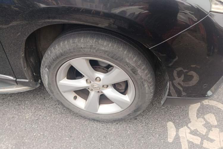 Used Lexus RX Classic 2012 270 Luxury Edition Right Front Wheel Hub