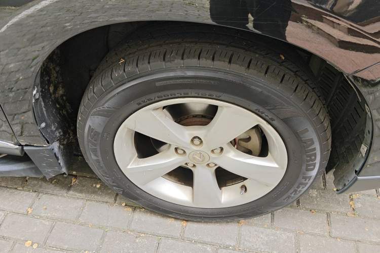 Used Lexus RX Classic 2012 350 Elegant Edition Right Front Wheel Hub
