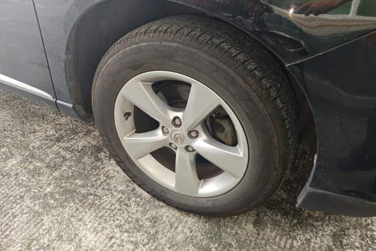 Used Lexus RX Classic 2012 270 Elegant Edition Right Front Wheel Hub