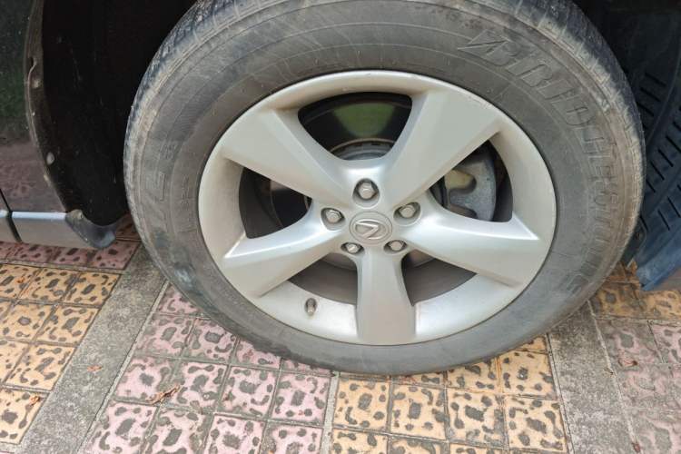 Used Lexus RX Classic 2012 270 Elegant Edition Right Front Wheel Hub