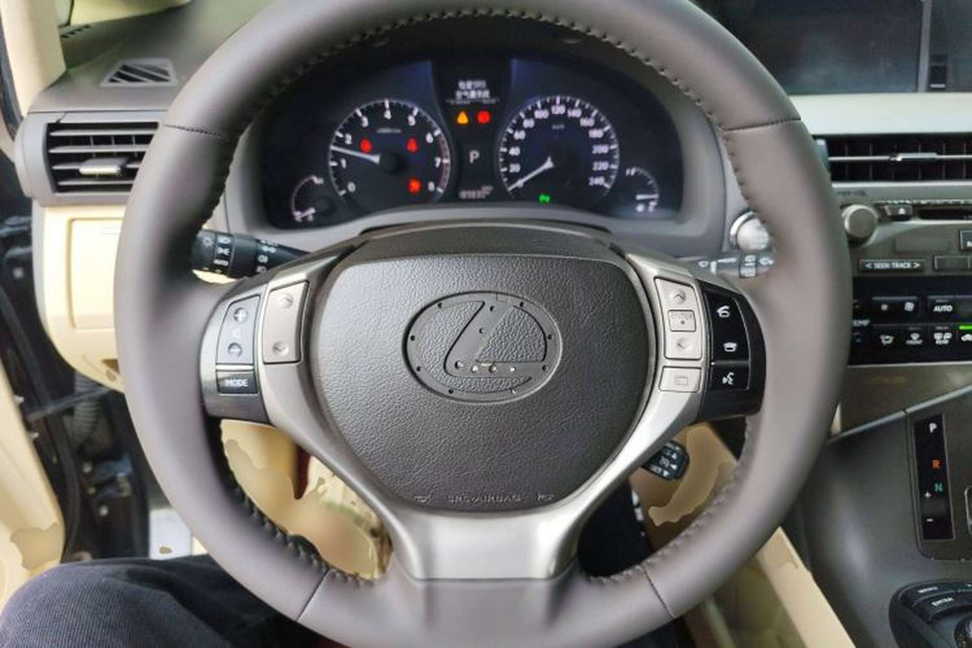 Used Lexus RX Classic 2012 270 Elegant Edition Steering Wheel