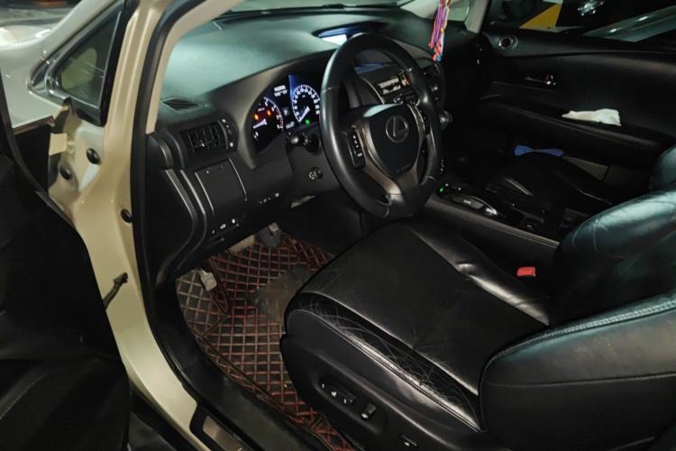 Used Lexus RX Classic 2012 270 Luxury Edition Driver Seat