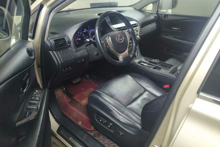 Used Lexus RX Classic 2012 270 Elegant Edition Driver Seat