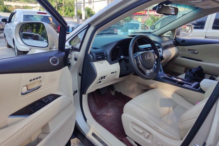 Used Lexus RX Classic 2012 270 Elegant Edition Driver Seat