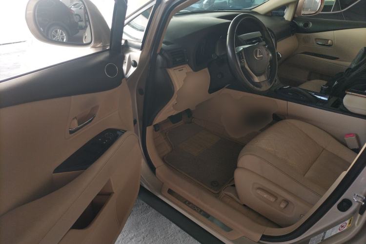 Used Lexus RX Classic 2012 270 Elegant Edition Driver Seat