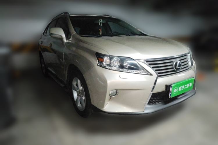 Used Lexus RX Classic 2012 270 Luxury Edition Front Right 45 Deg