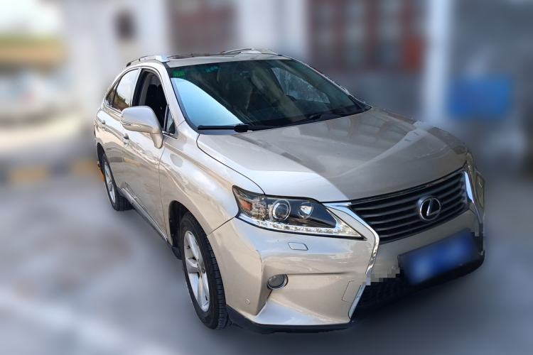 Used Lexus RX Classic 2012 270 Luxury Edition Front Right 45 Deg