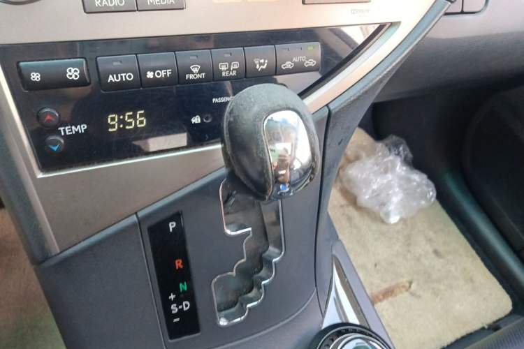 Used Lexus RX Classic 2012 270 Luxury Edition Gear Lever