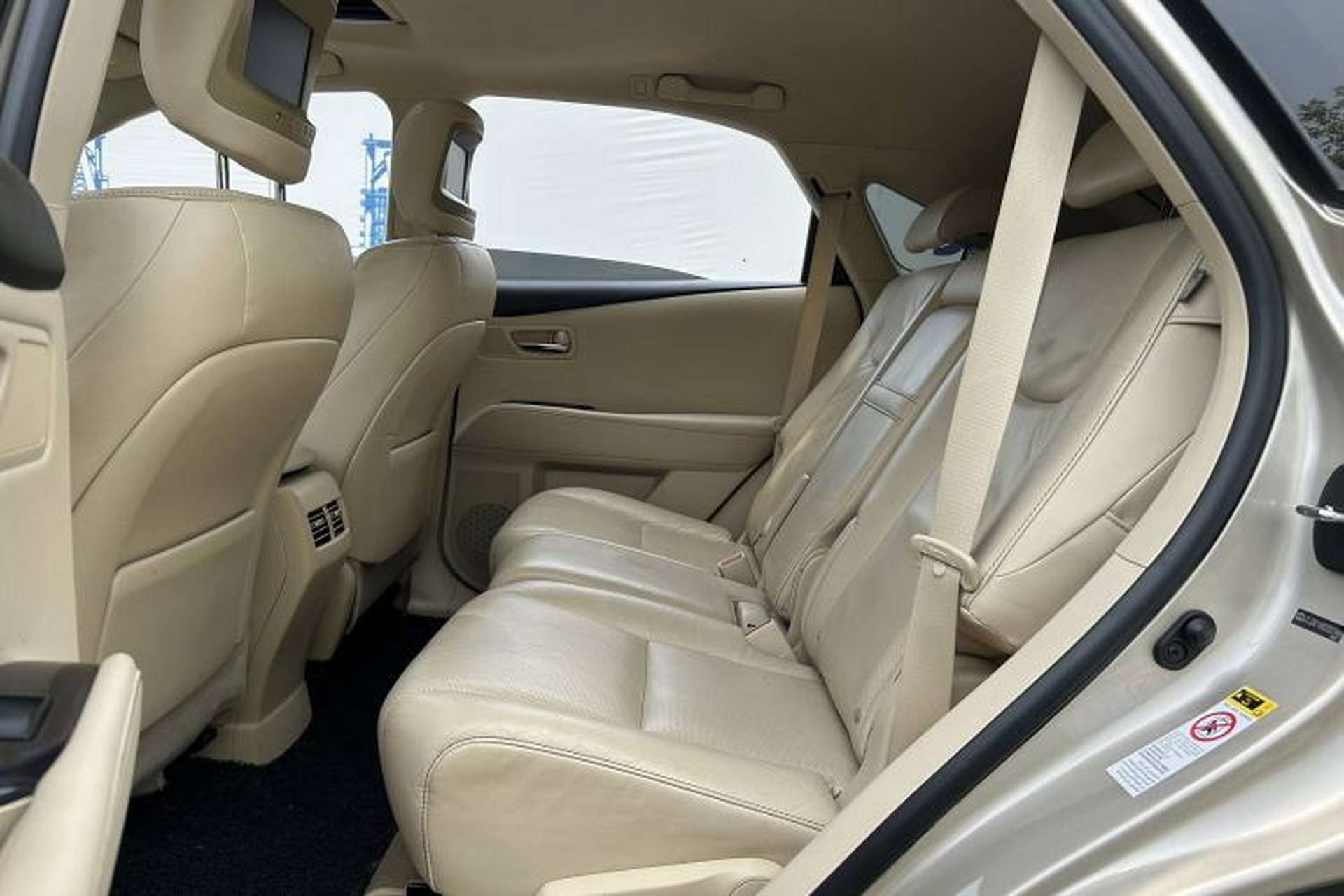 Used Lexus RX Classic 2012 270 Elegant Edition Interior 3