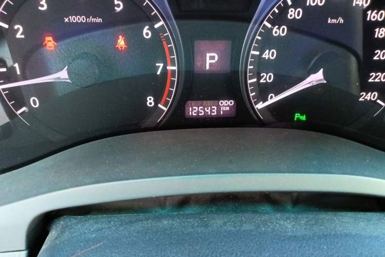 Used Lexus RX Classic 2012 270 Luxury Edition Odometer Close Up