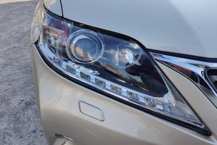 Used Lexus RX Classic 2012 270 Elegant Edition Right Front Headlight