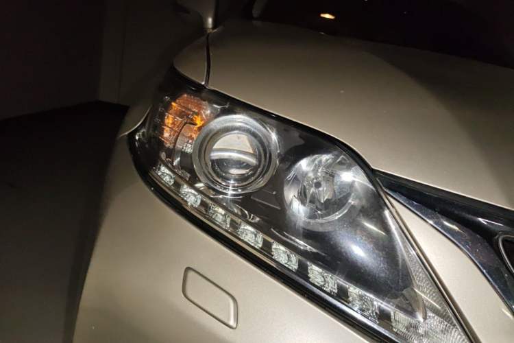Used Lexus RX Classic 2012 270 Elegant Edition Right Front Headlight