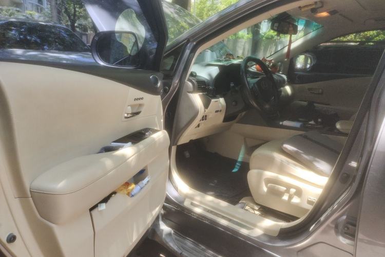 Used Lexus RX Classic 2012 270 Elegant Edition Driver Seat