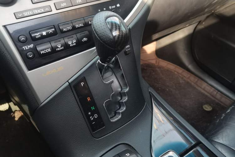 Used Lexus RX Classic 2012 270 Elegant Edition Gear Lever