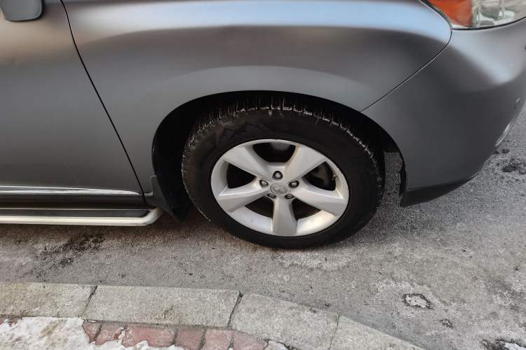 Used Lexus RX Classic 2012 270 Elegant Edition Right Front Wheel Hub