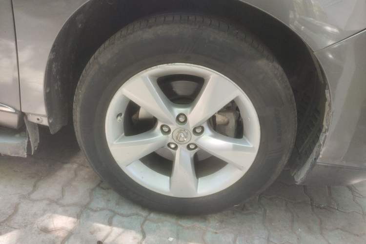 Used Lexus RX Classic 2012 270 Elegant Edition Right Front Wheel Hub