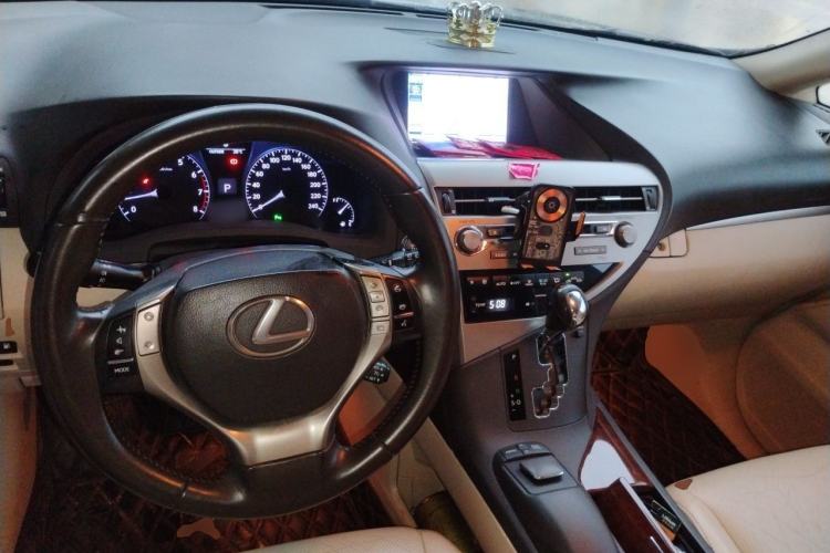 Used Lexus RX Classic 2012 270 Luxury Edition Center Console