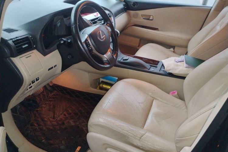 Used Lexus RX Classic 2012 270 Luxury Edition Driver Seat