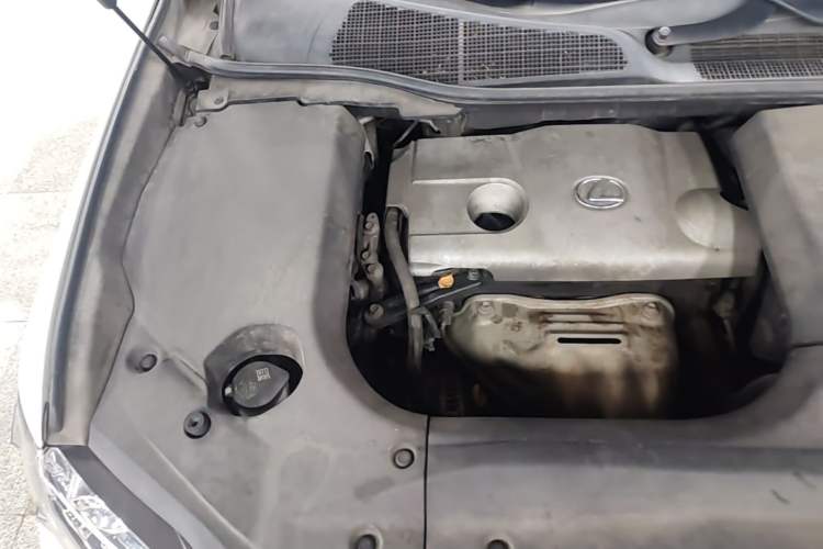 Used Lexus RX Classic 2012 270 Elegant Edition Engine Bay Right