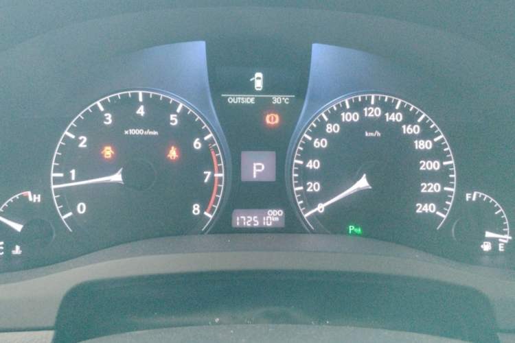 Used Lexus RX Classic 2012 270 Elegant Edition Odometer Close Up