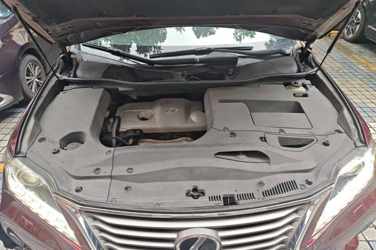Used Lexus RX Classic 2012 270 Elegant Edition Engine Bay