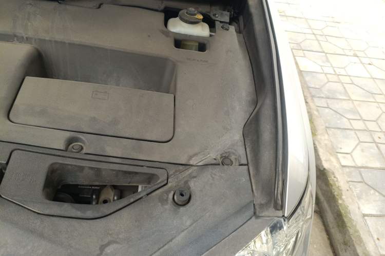 Used Lexus RX Classic 2012 270 Elegant Edition Engine Bay Left