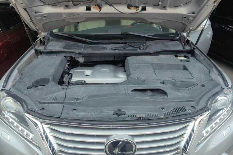 Used Lexus RX Classic 2012 270 Elegant Edition Engine Bay