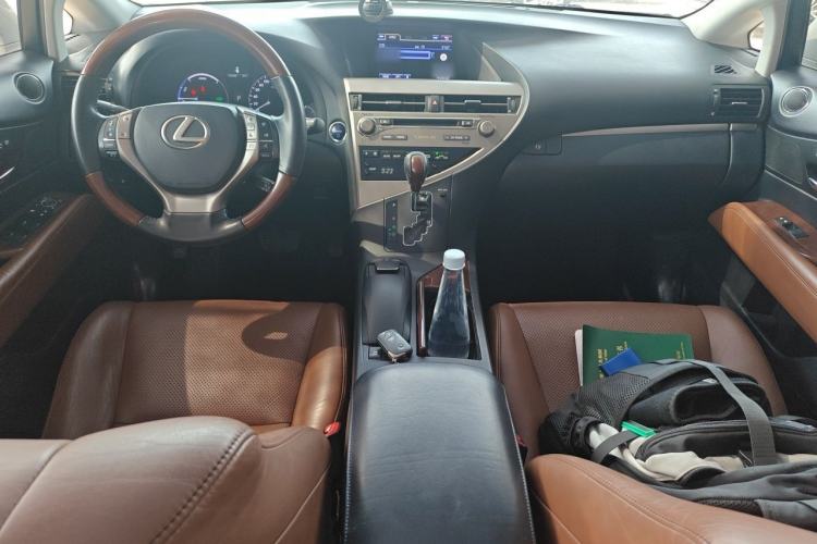 Used Lexus RX Classic 2012 450h Center Console