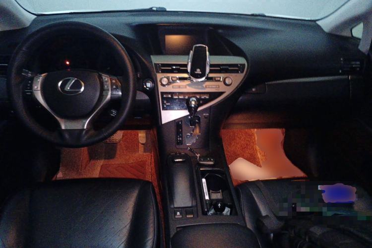 Used Lexus RX Classic 2012 270 Luxury Edition Center Console