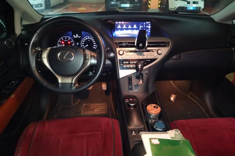 Used Lexus RX Classic 2012 270 Elegant Edition Center Console