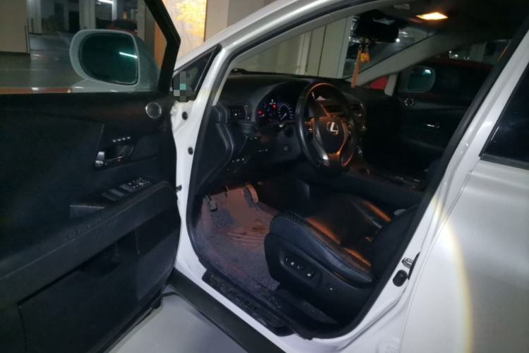Used Lexus RX Classic 2012 350 Elegant Edition Driver Seat