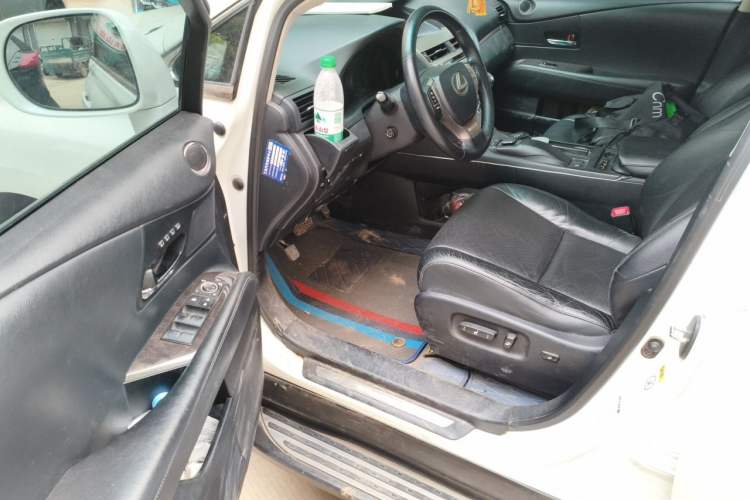 Used Lexus RX Classic 2012 270 Luxury Edition Driver Seat
