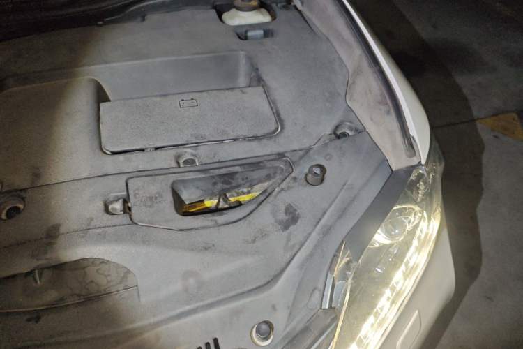 Used Lexus RX Classic 2012 270 Elegant Edition Engine Bay Left