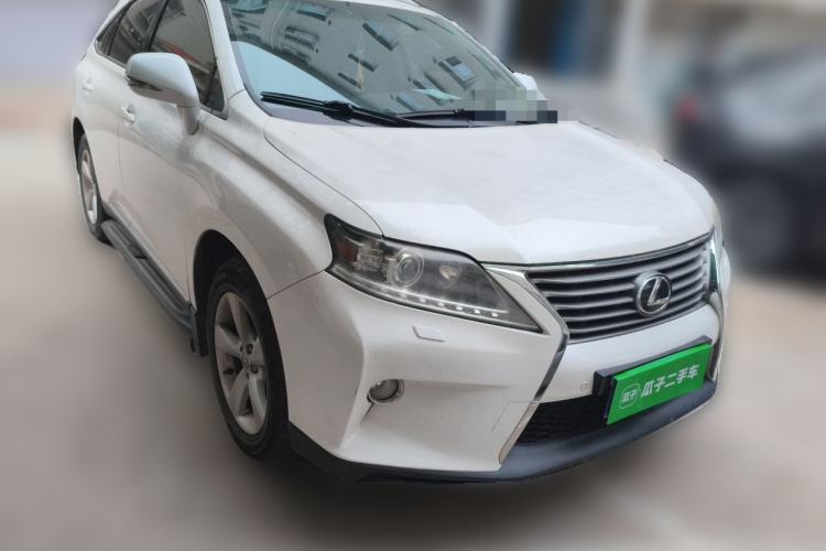 Used Lexus RX Classic 2012 270 Luxury Edition Front Right 45 Deg