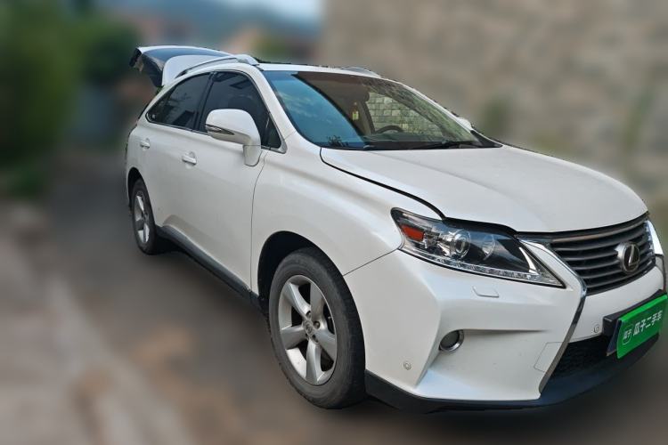 Used Lexus RX Classic 2012 270 Luxury Edition Front Right 45 Deg