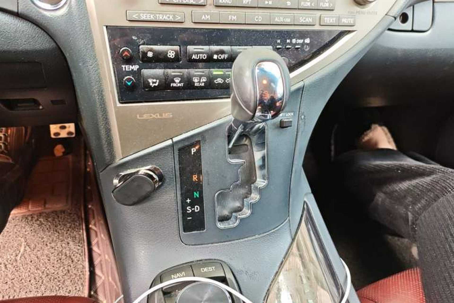 Used Lexus RX Classic 2012 270 Elegant Edition Gear Lever