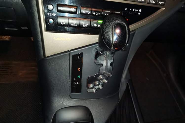 Used Lexus RX Classic 2012 270 Elegant Edition Gear Lever