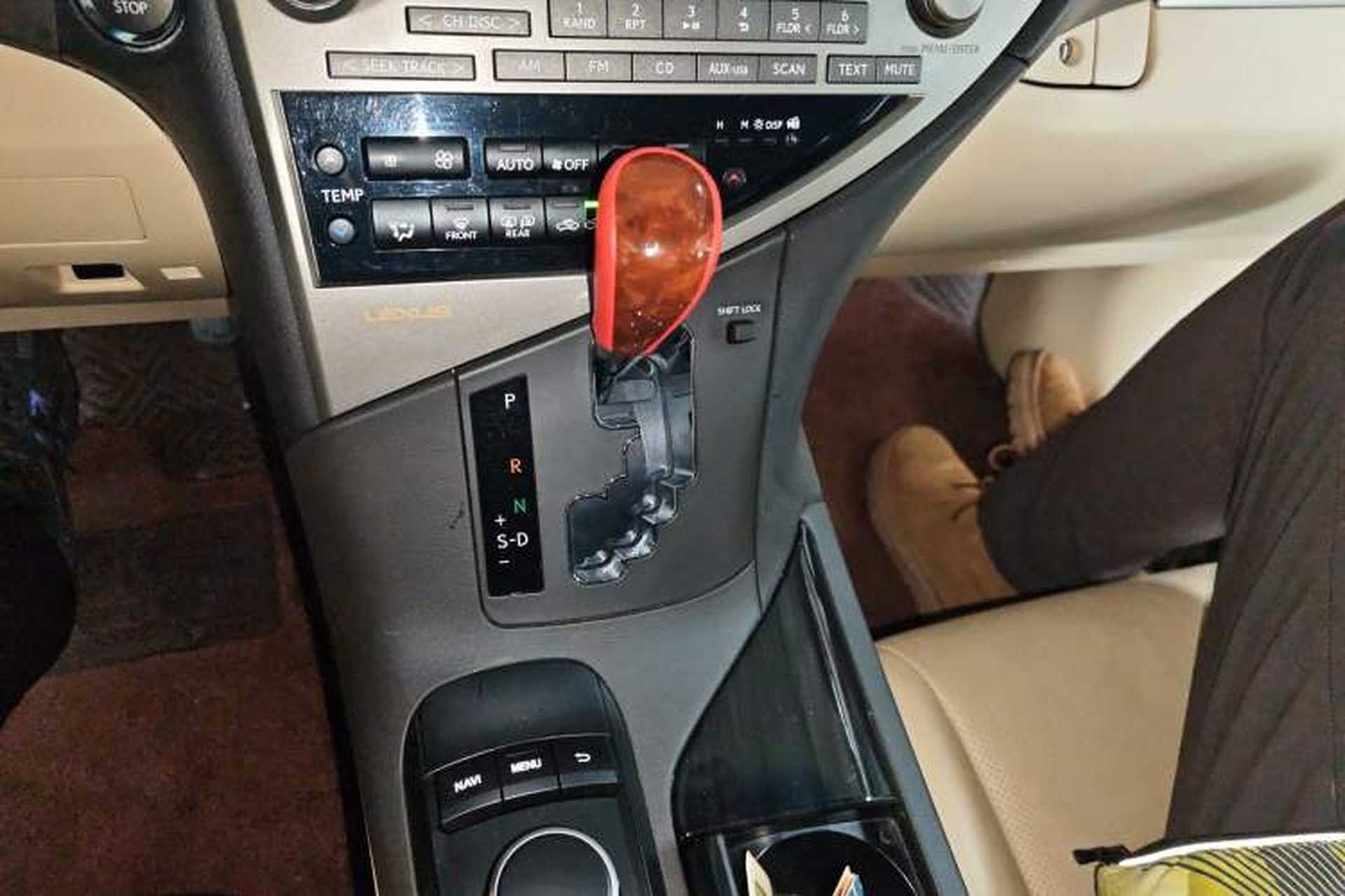Used Lexus RX Classic 2012 270 Elegant Edition Gear Lever
