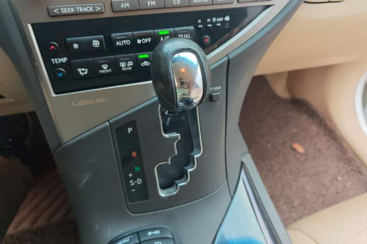 Used Lexus RX Classic 2012 270 Luxury Edition Gear Lever